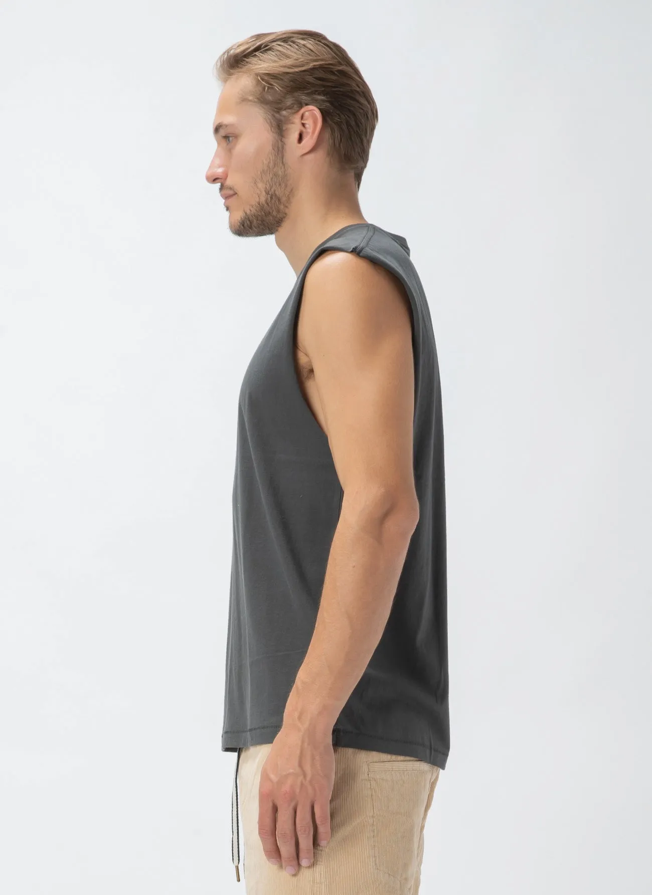 B.Cools Embro Muscle Tee Black