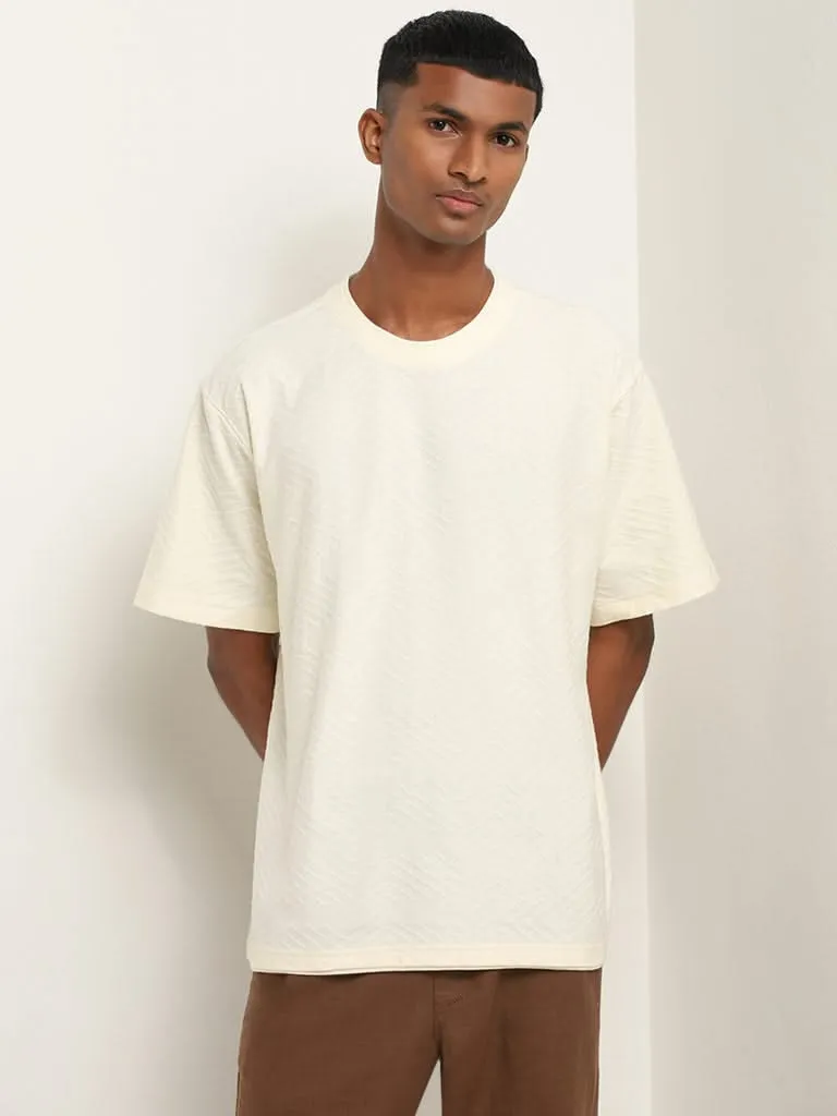 ETA Off-White Textured Relaxed Fit T-Shirt