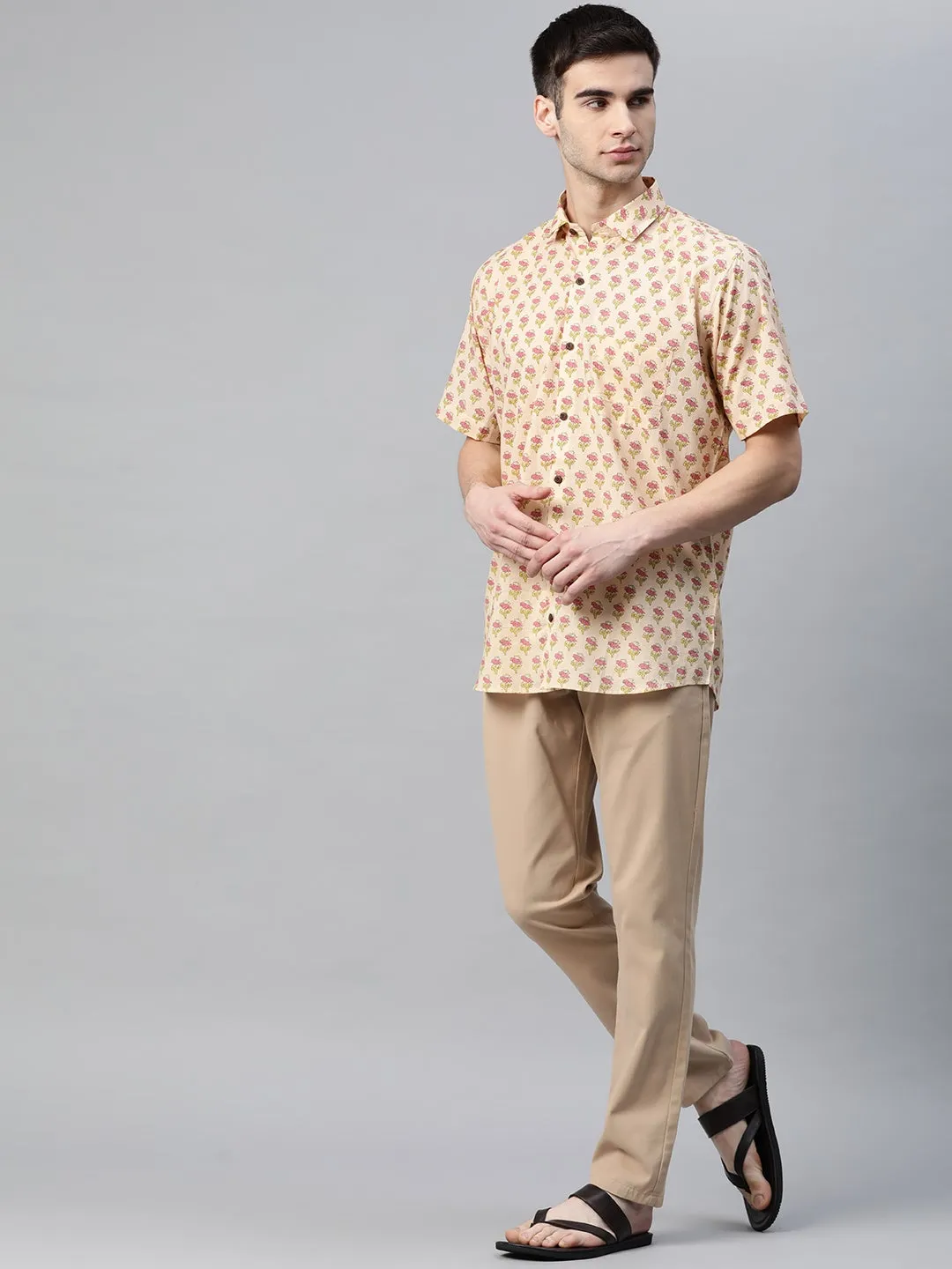 Men's Beige Cotton Half Sleeves Shirt - Taantav