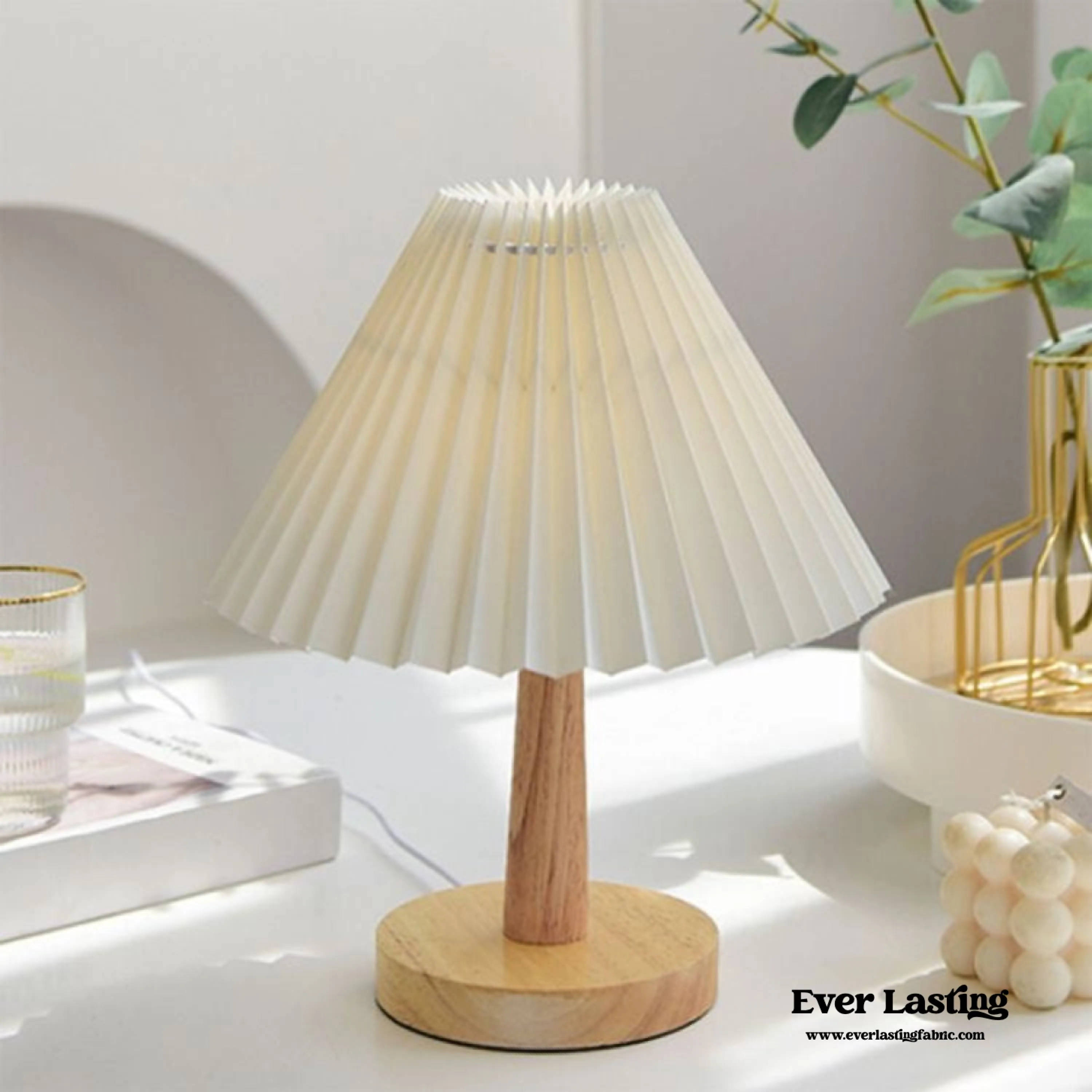 Oak Wood Table Lamp (4 Colors)